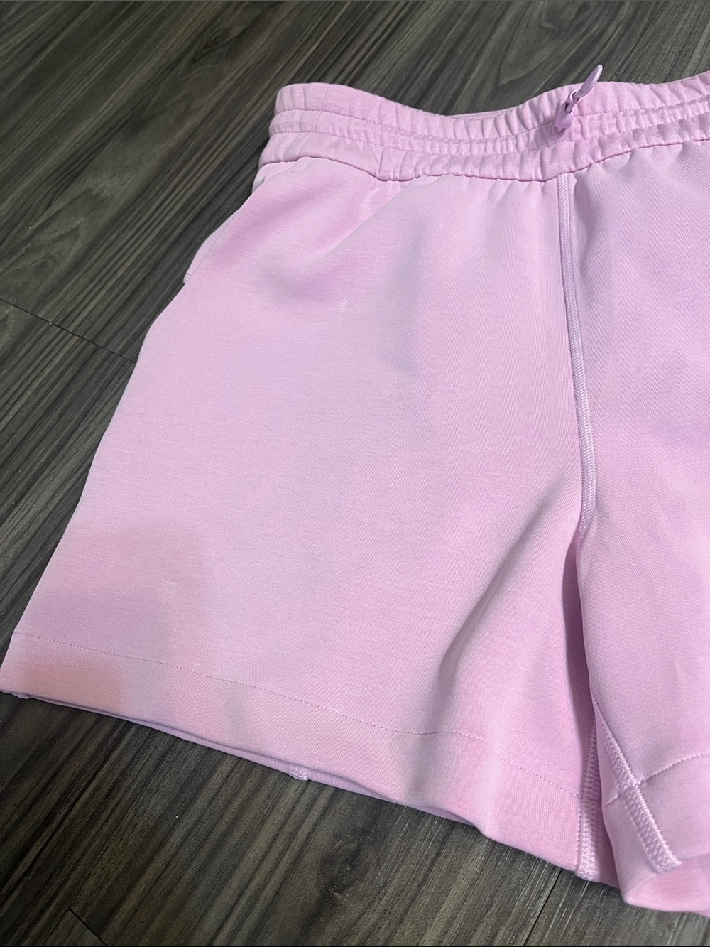 lululemon athletica Women's Softstreme High-rise Shorts - Picture 9 of 11
